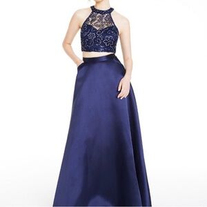 Say Yes to the Prom 2-Piece Halter Prom Dress NWOT